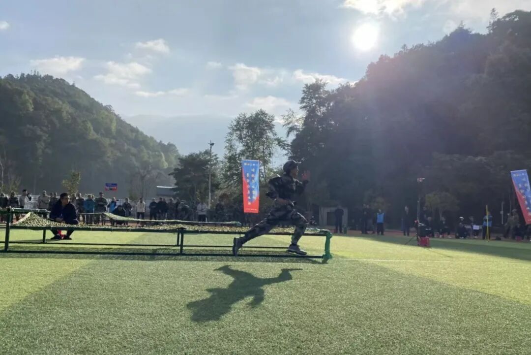 640 (1) 640 (1)